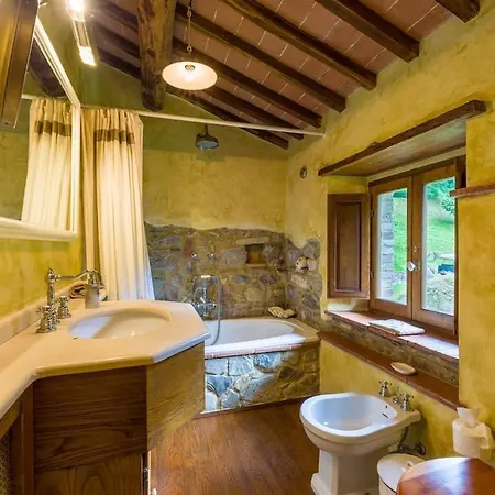 Βίλα A Beautiful Tuscan Estate With Saline Pool *
