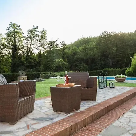 A Beautiful Tuscan Estate With Saline Pool *