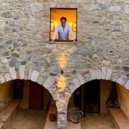 Βίλα A Beautiful Tuscan Estate With Saline Pool Radicondoli