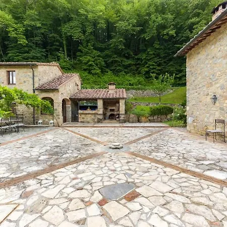 Βίλα A Beautiful Tuscan Estate With Saline Pool Radicondoli
