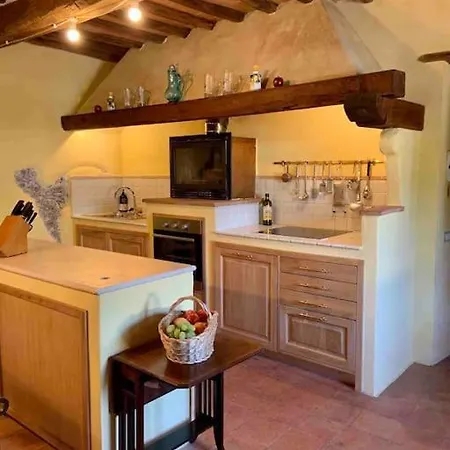 Βίλα A Beautiful Tuscan Estate With Saline Pool *
