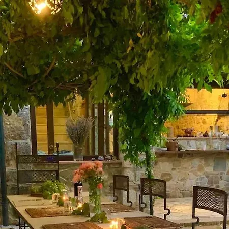 A Beautiful Tuscan Estate With Saline Pool *