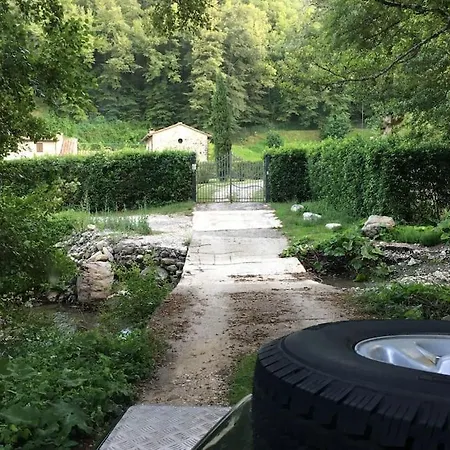 A Beautiful Tuscan Estate With Saline Pool *